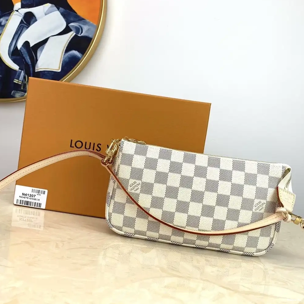 ACCESSOIRES Vuitton Louis POCHETTE 0602